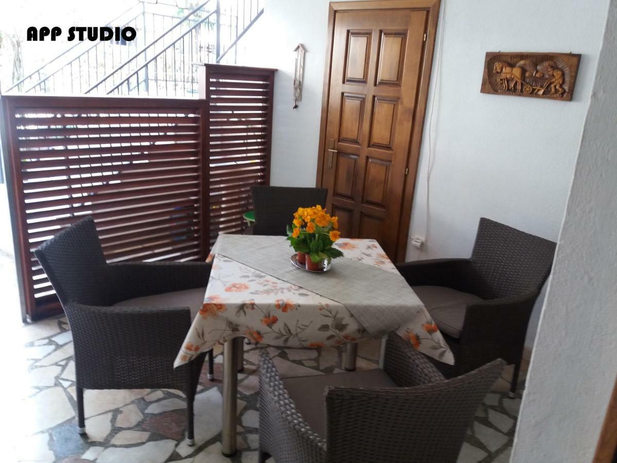 Apartments Nives Пореч Экстерьер фото
